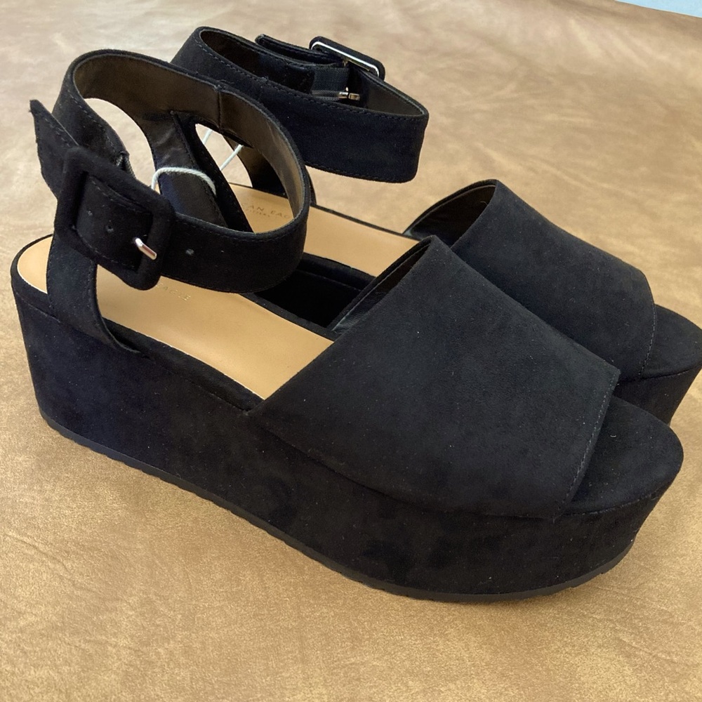 American Eagle Outfitters size 8 Platforms